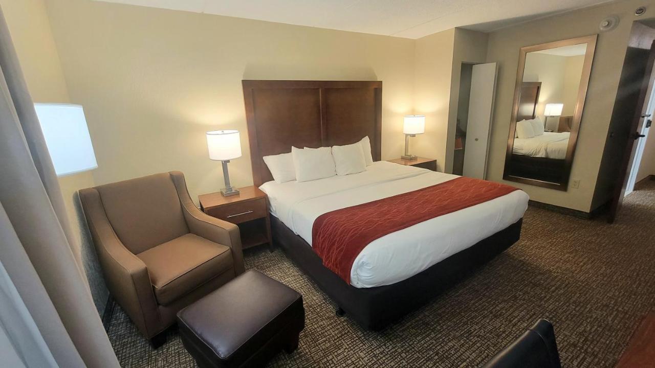 Spark By Hilton San Antonio Airport Exterior foto